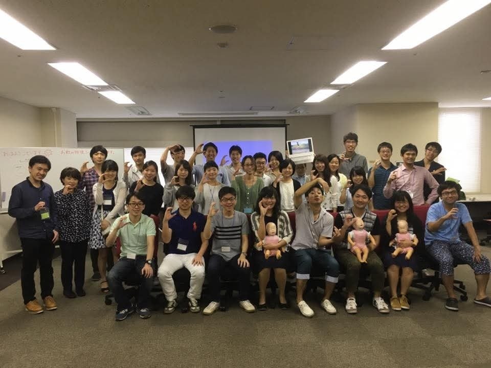 医学生時代のこどもどこの活動を通じて、たくさんの小児科の先生に出会い、ロールモデルや小児科の魅力と出会いました。